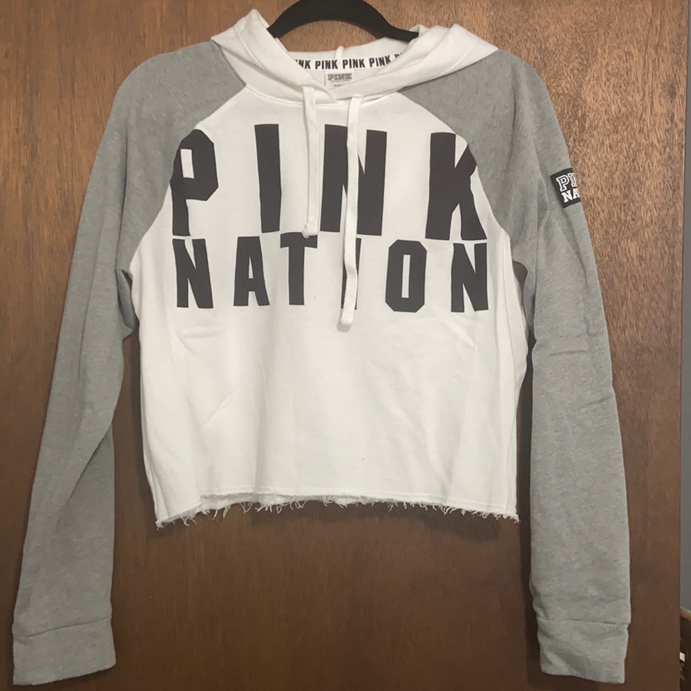 Victoria’s Secret PINK cropped hoodie, size: medium